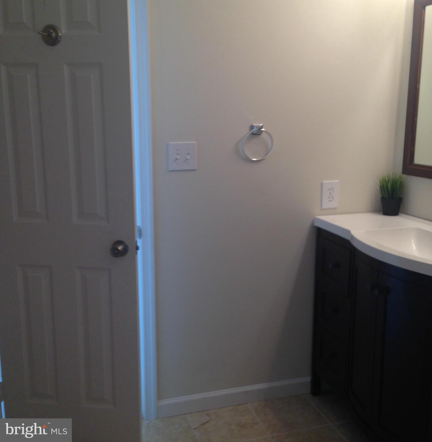 508 68th Place Capitol Heights, MD 20743 - Photo 16 of 27 Bath