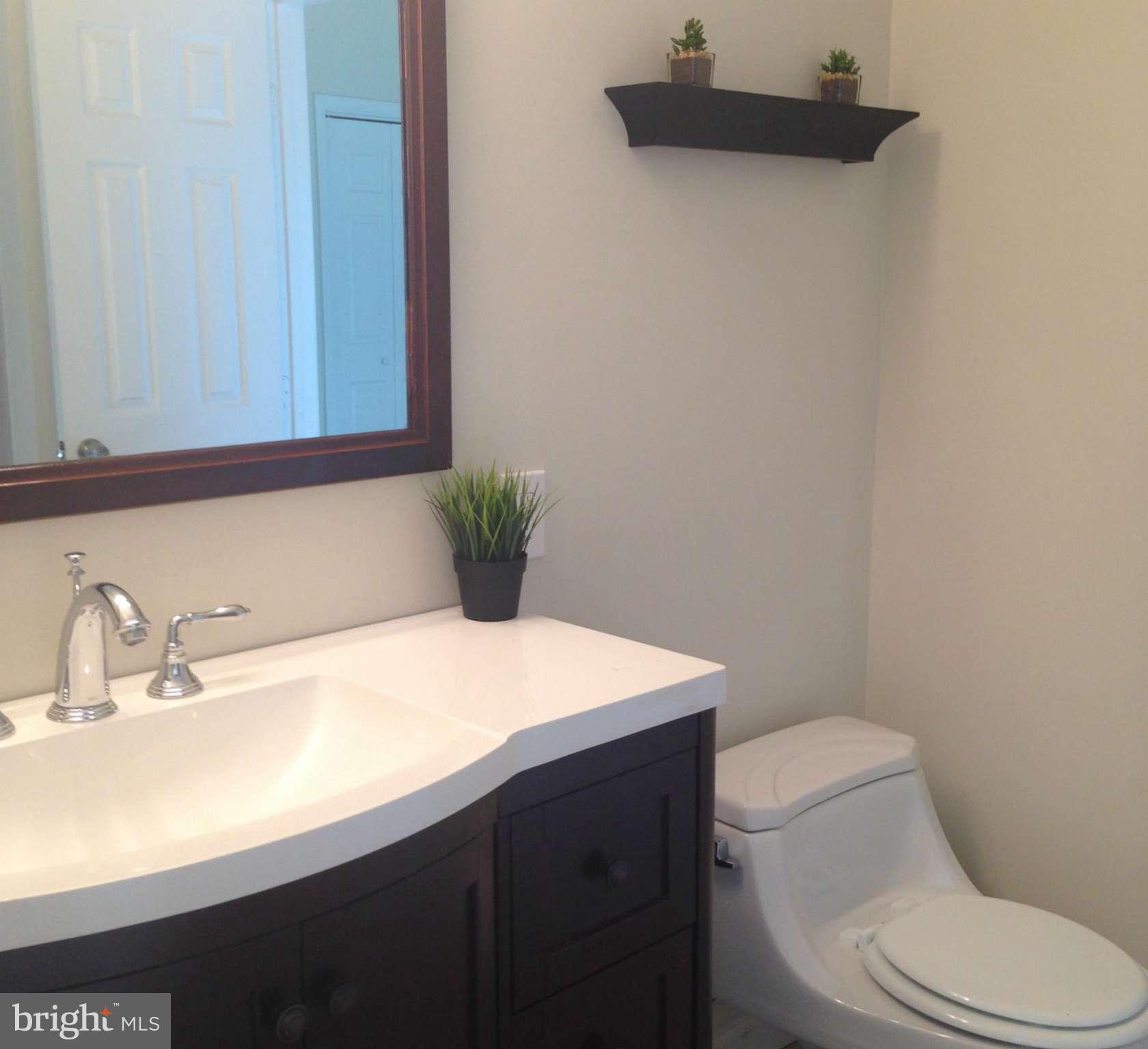 508 68th Place Capitol Heights, MD 20743 - Photo 18 of 27 Bath