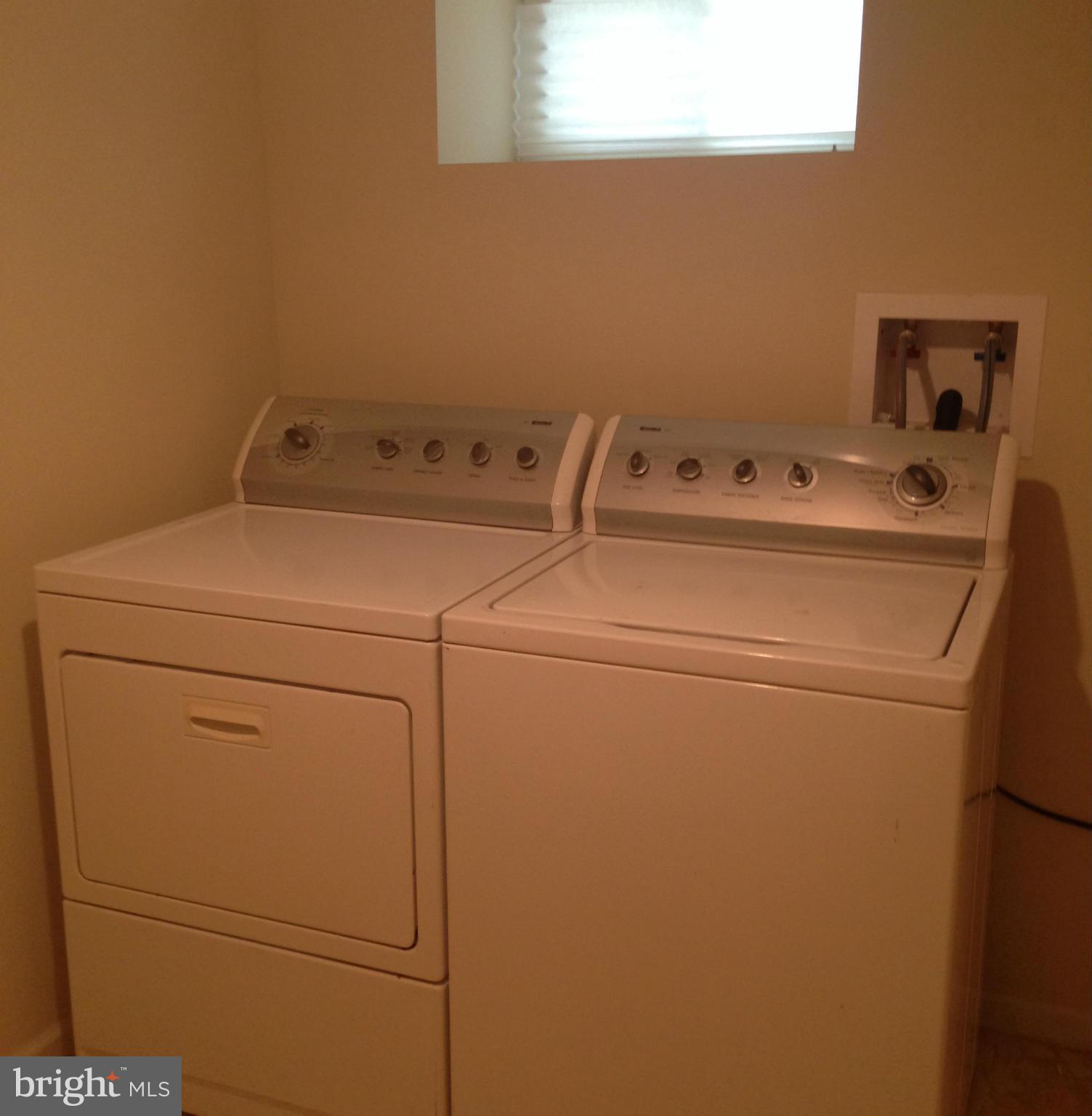 508 68th Place Capitol Heights, MD 20743 - Photo 21 of 27 Interior (General)