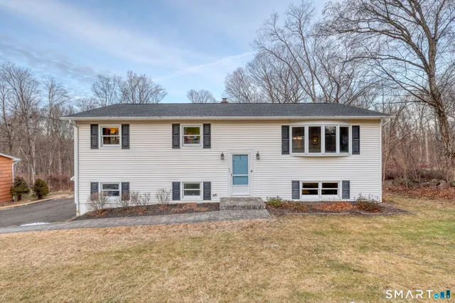 $600,000 | 19 Eastwood Road, Danbury, CT 06811