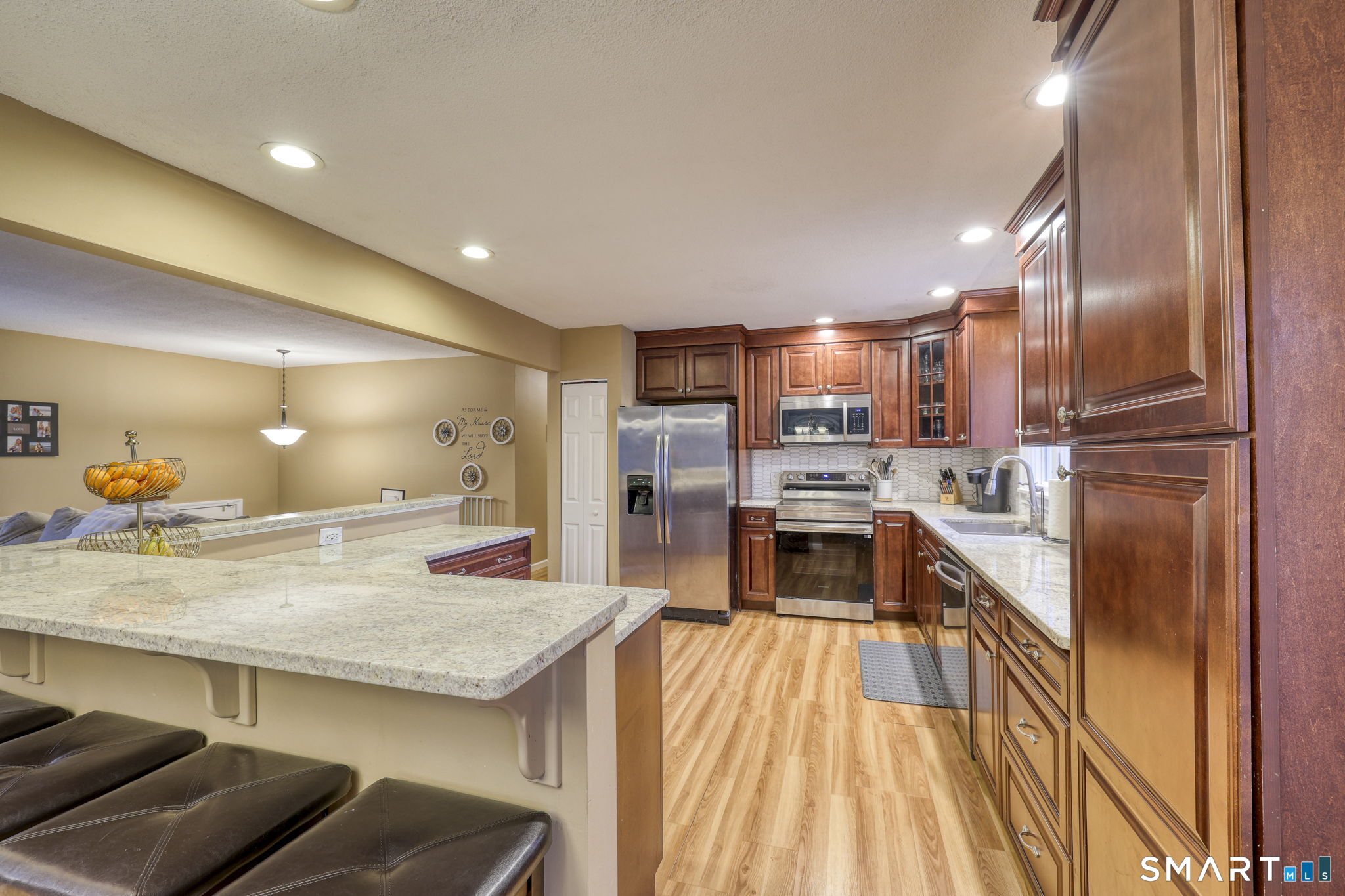 19 Eastwood Road Danbury, CT 06811 - Photo 7 of 38