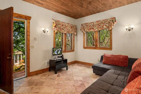 $3,495,000 | 3802 East John Street, Seattle, WA 98112