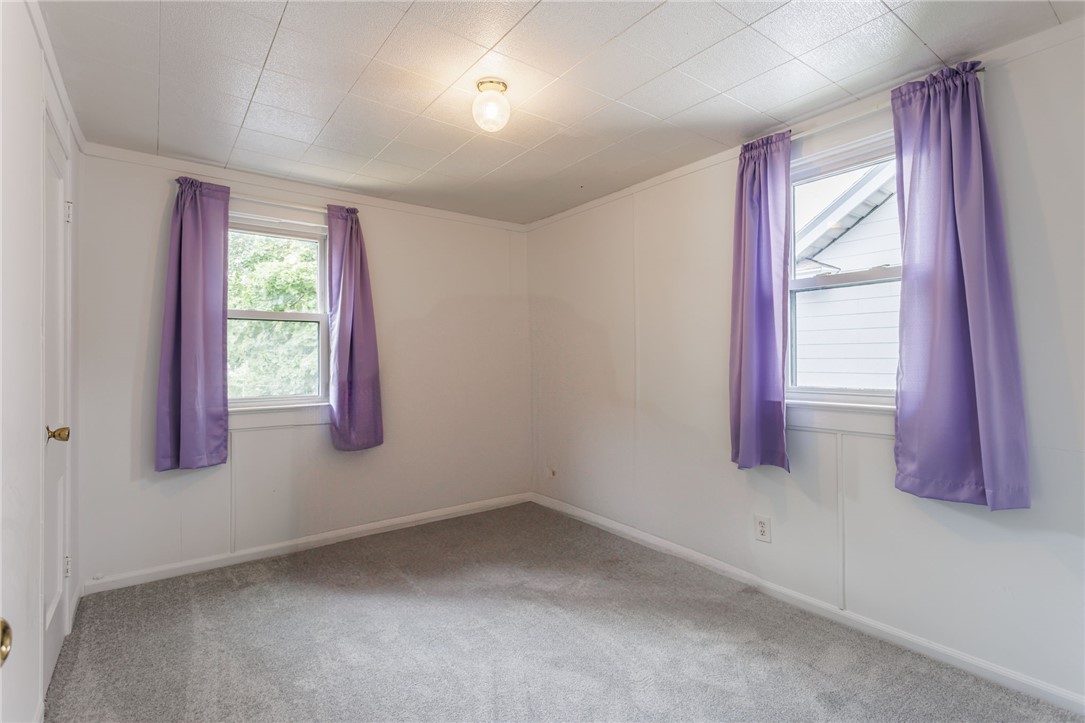 74 Everett Street Greece, NY 14615 - Photo 18 of 27