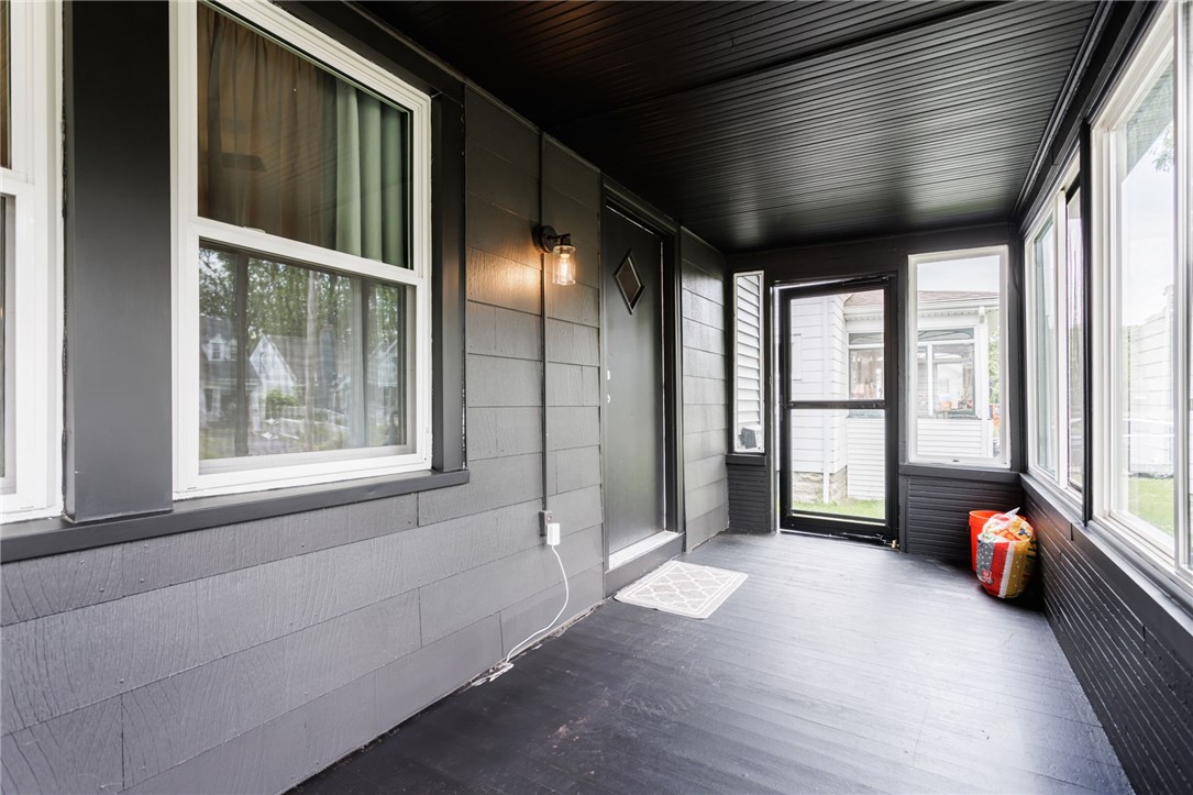 74 Everett Street Greece, NY 14615 - Photo 3 of 27