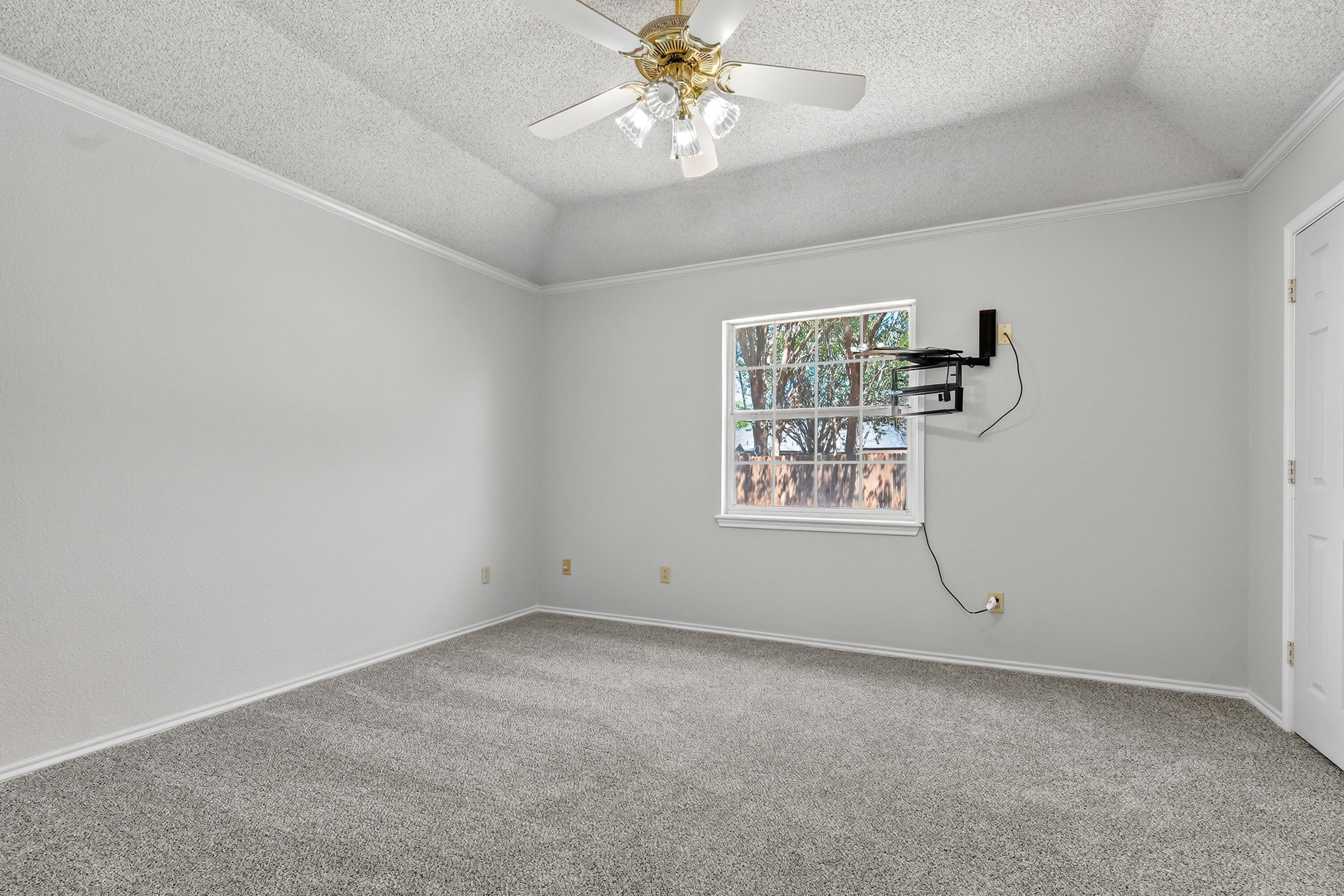 6006 76th Street Lubbock, TX 79424 - Photo 27 of 30 IMG_9033