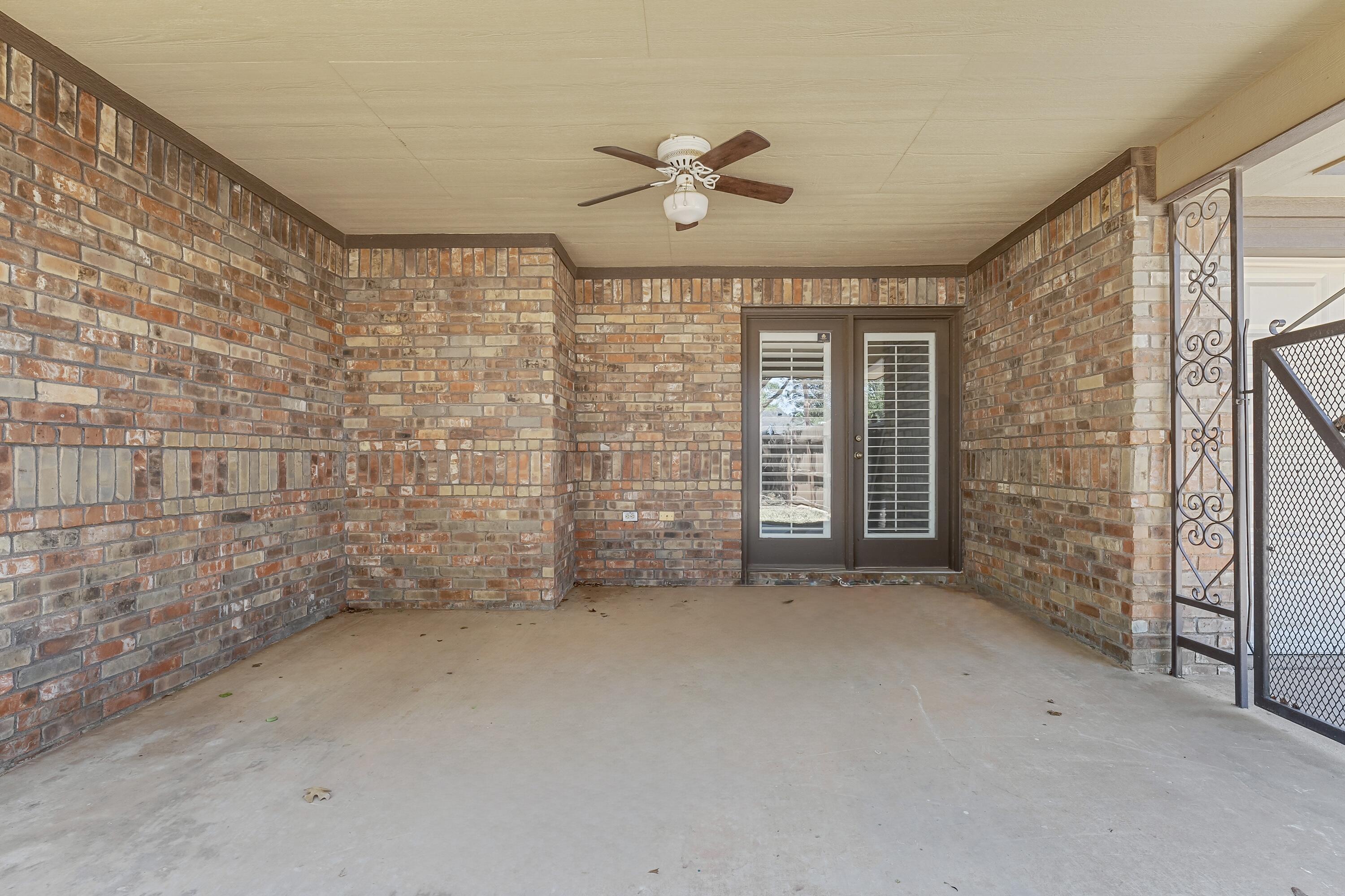 6006 76th Street Lubbock, TX 79424 - Photo 28 of 30 IMG_9054