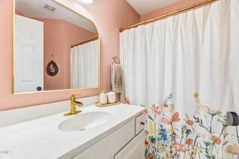 $375,000 | 432 Heritage Village Lane, Apex, NC 27502