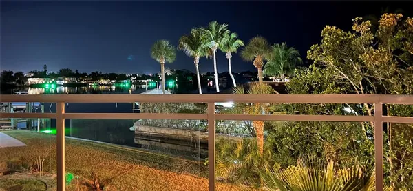 $799,000 | 516 Tamiami Trail South, Unit 201, Nokomis, FL 34275