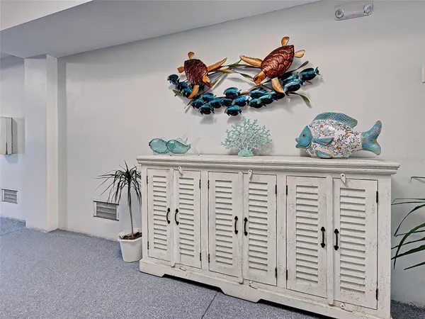 $799,000 | 516 Tamiami Trail South, Unit 201, Nokomis, FL 34275