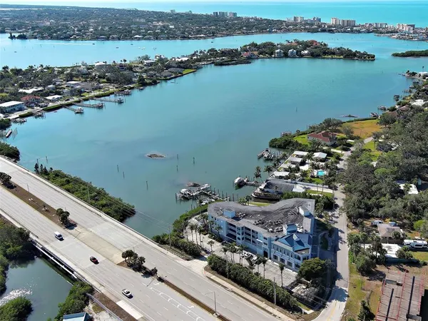 $799,000 | 516 Tamiami Trail South, Unit 201, Nokomis, FL 34275