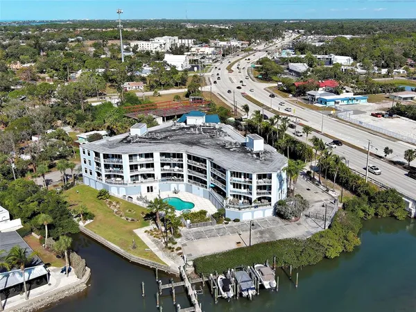 $799,000 | 516 Tamiami Trail South, Unit 201, Nokomis, FL 34275
