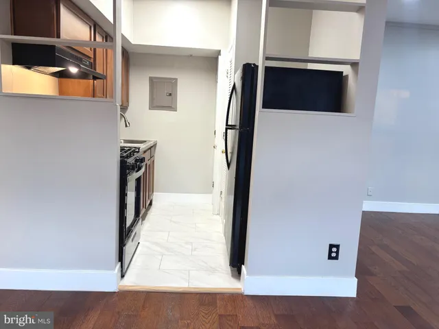 a view of walk in closet