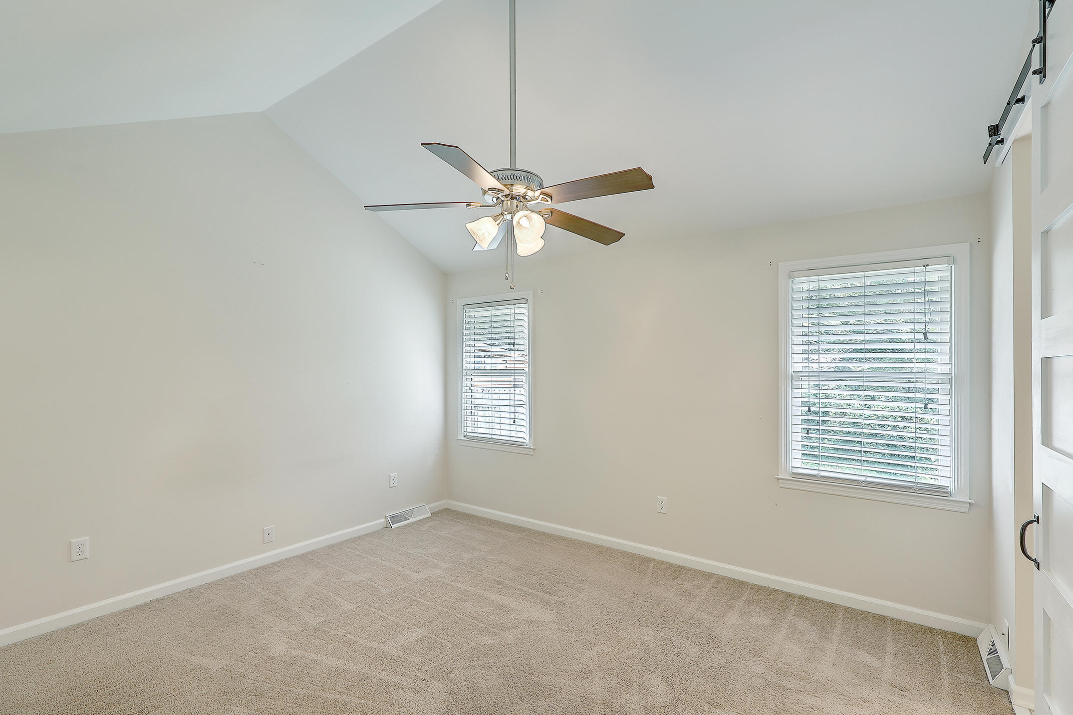 226 Savannah Round, Unit ROUND Summerville, SC 29485 - Photo 17 of 29 1R3A1501_2_3_4_5_6_7
