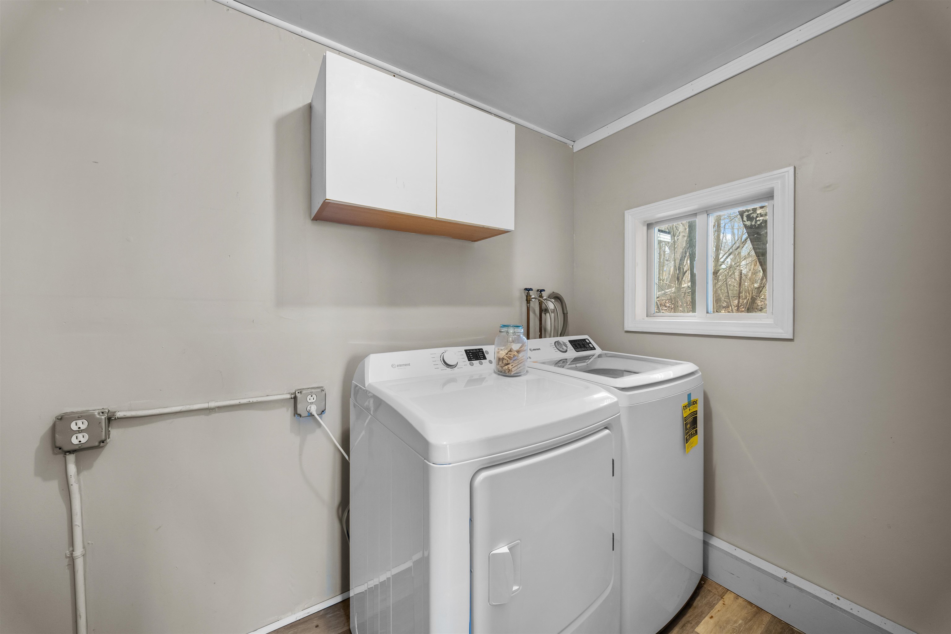 7 Elliott Street Laconia, NH 03246 - Photo 11 of 59