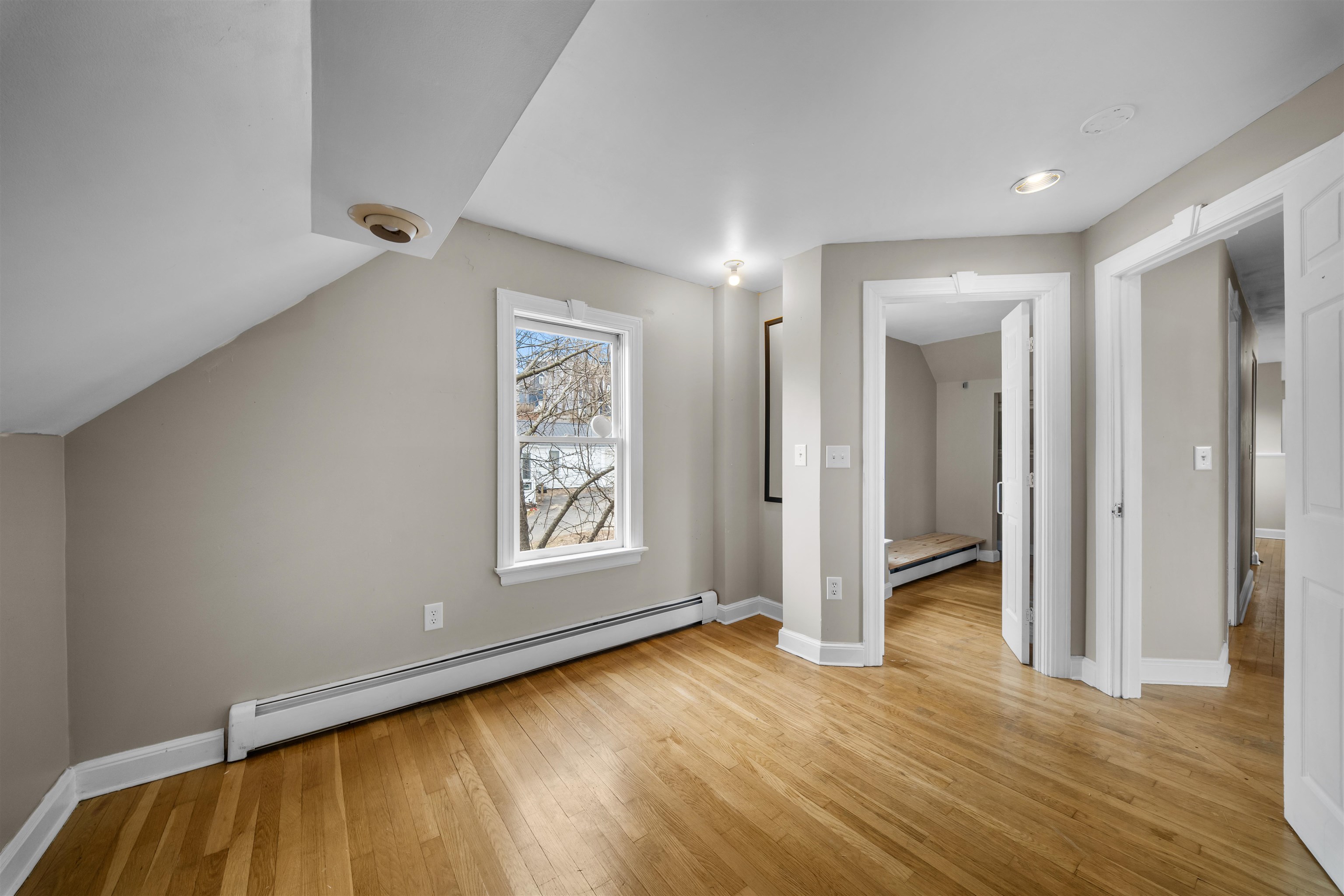 7 Elliott Street Laconia, NH 03246 - Photo 20 of 59