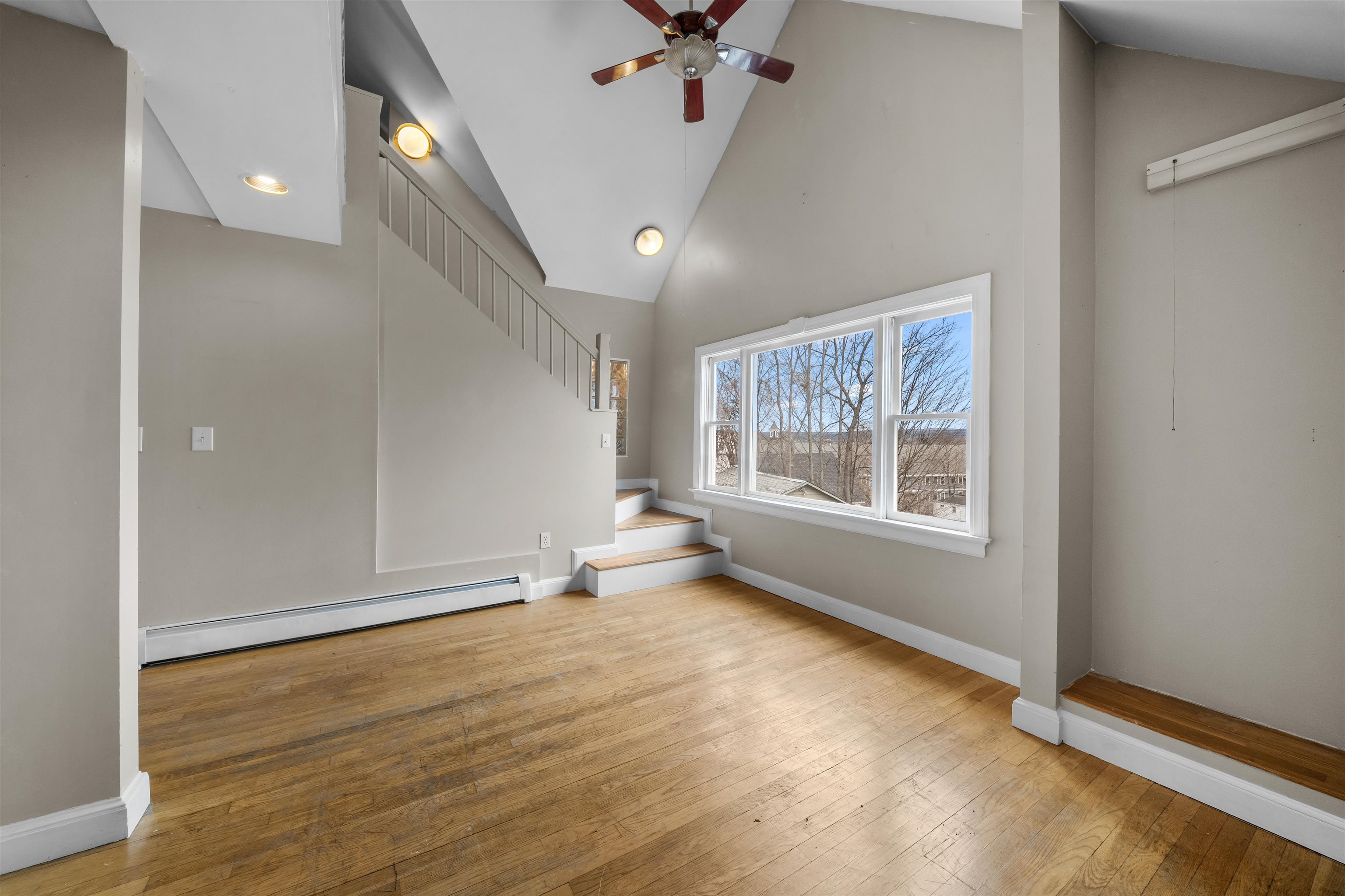 7 Elliott Street Laconia, NH 03246 - Photo 23 of 59