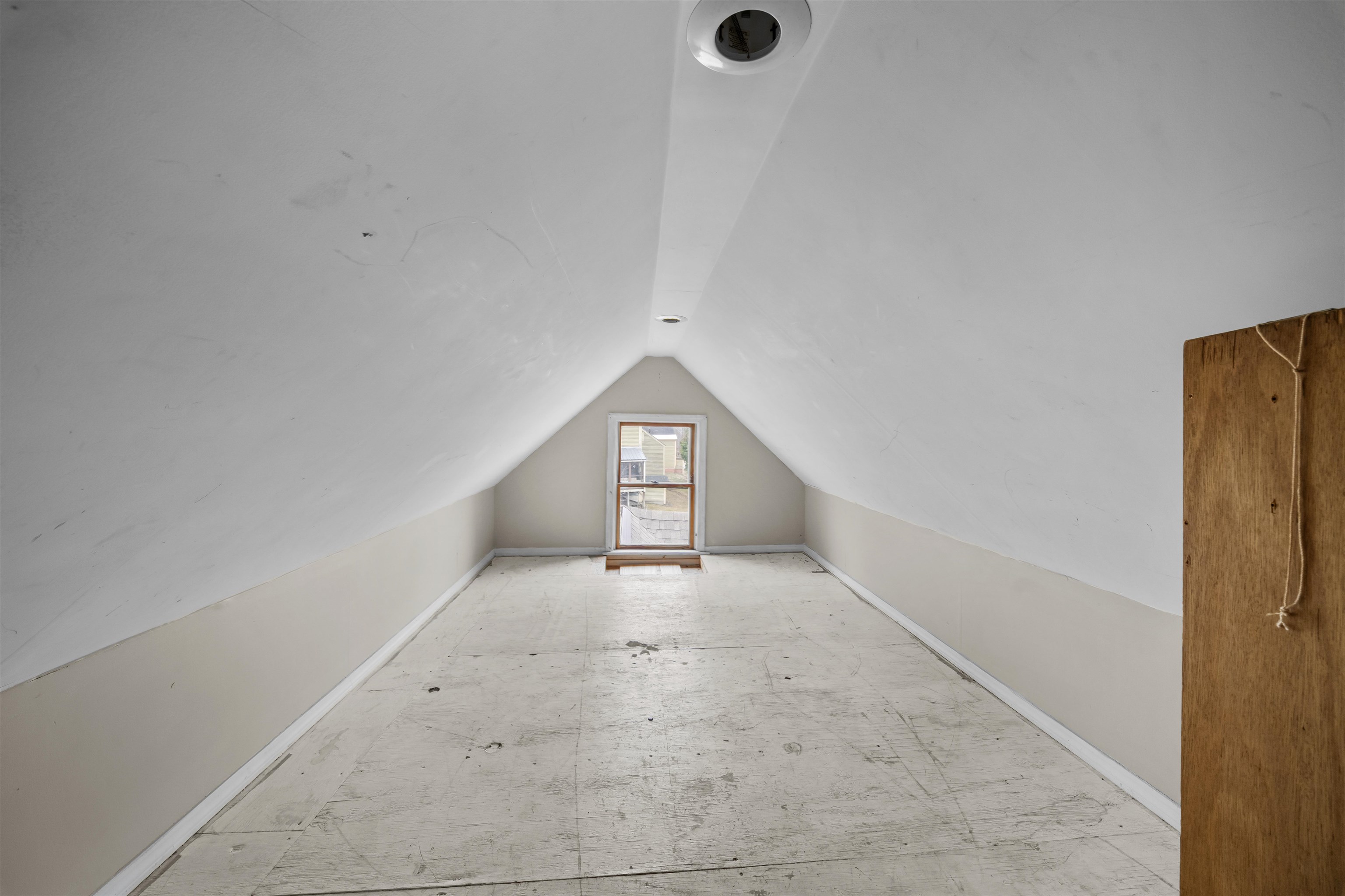 7 Elliott Street Laconia, NH 03246 - Photo 27 of 59