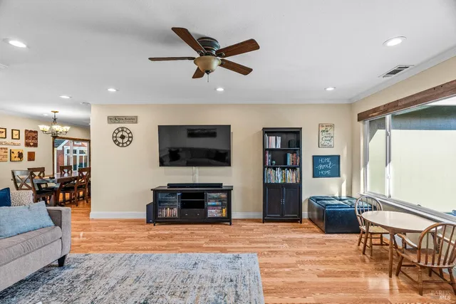 $829,000 | 4410 Meadowlark Drive, Napa, CA 94558