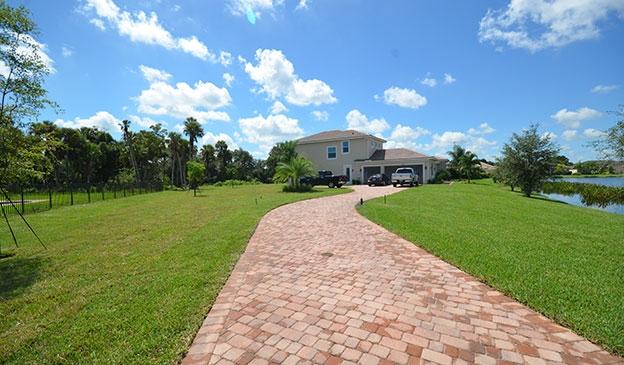 348 Southwest Lost River Road, Unit 33 Stuart, FL 34997 - Photo 3 of 46 LR-33-front-entry-web