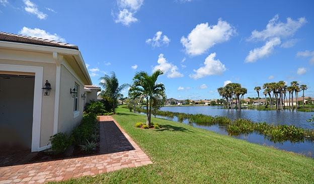 348 Southwest Lost River Road, Unit 33 Stuart, FL 34997 - Photo 4 of 46 LR-33-lake-view-web