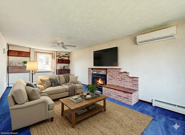 $300,000 | 1 Oxford Drive, Enfield, CT 06082