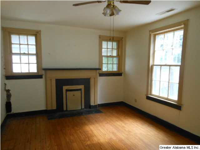 110 Wickstead Road Bessemer, AL 35023 - Photo 2 of 8