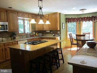 9445 Howes Road Dunkirk, MD 20754 - Photo 11 of 30 Kitchen