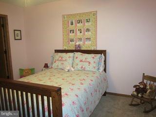 9445 Howes Road Dunkirk, MD 20754 - Photo 13 of 30 Bedroom