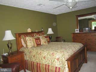 9445 Howes Road Dunkirk, MD 20754 - Photo 20 of 30 Bedroom (Master)
