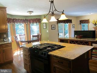 9445 Howes Road Dunkirk, MD 20754 - Photo 23 of 30 Kitchen