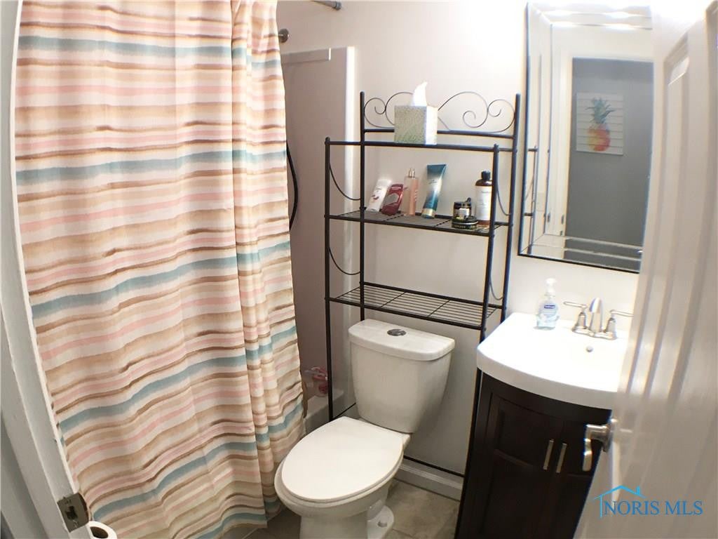 20 Clifton Road Toledo, OH 43607 - Photo 13 of 21 Gallery Image 13