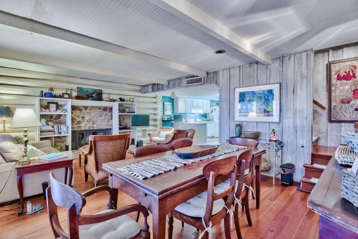 487 Blue Mountain Road Santa Rosa Beach, FL 32459 - Photo 5 of 32 a outdoor space with furniture