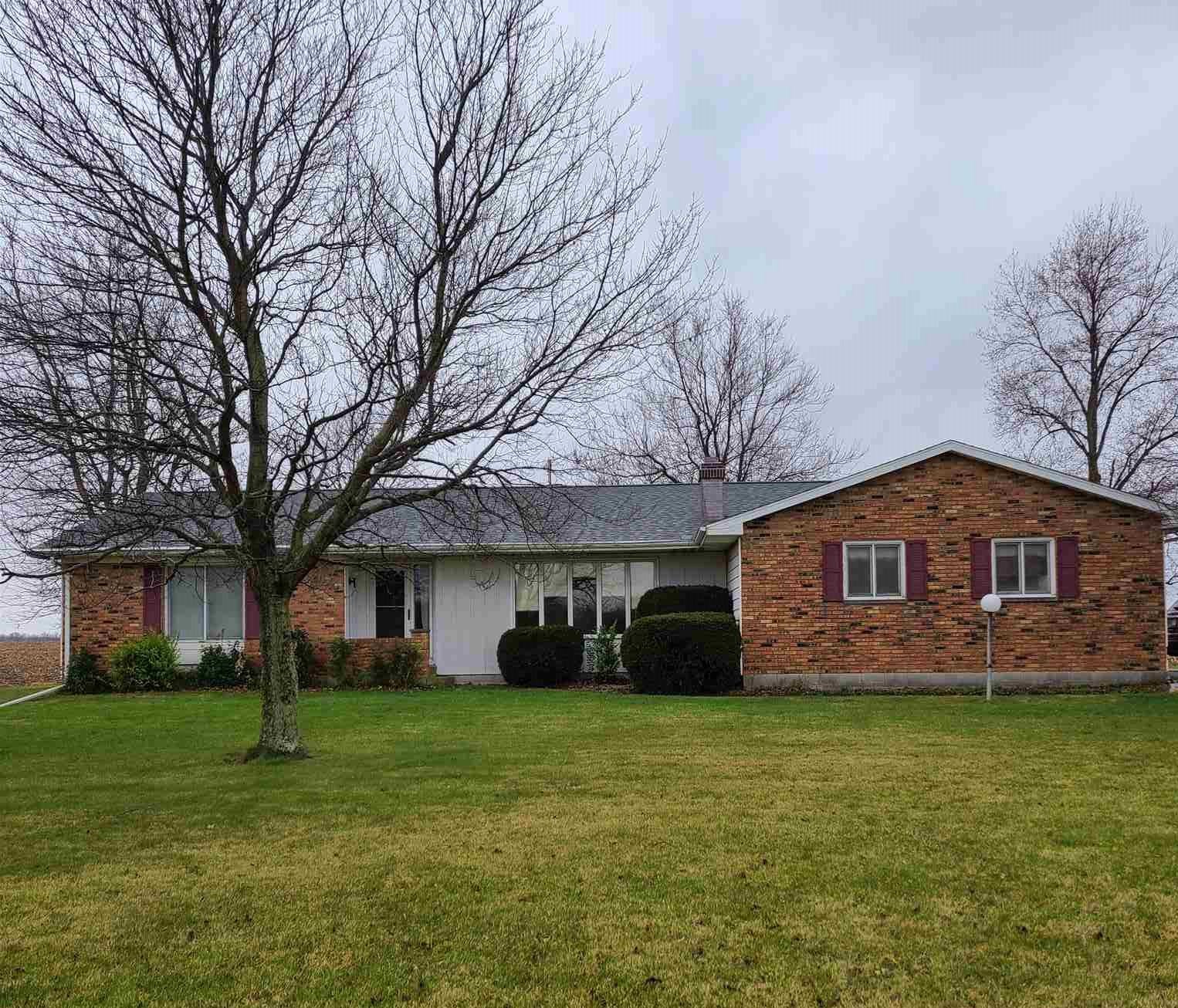 2775 East Philabaum Road North Manchester, IN 46962 - Photo 1 of 27