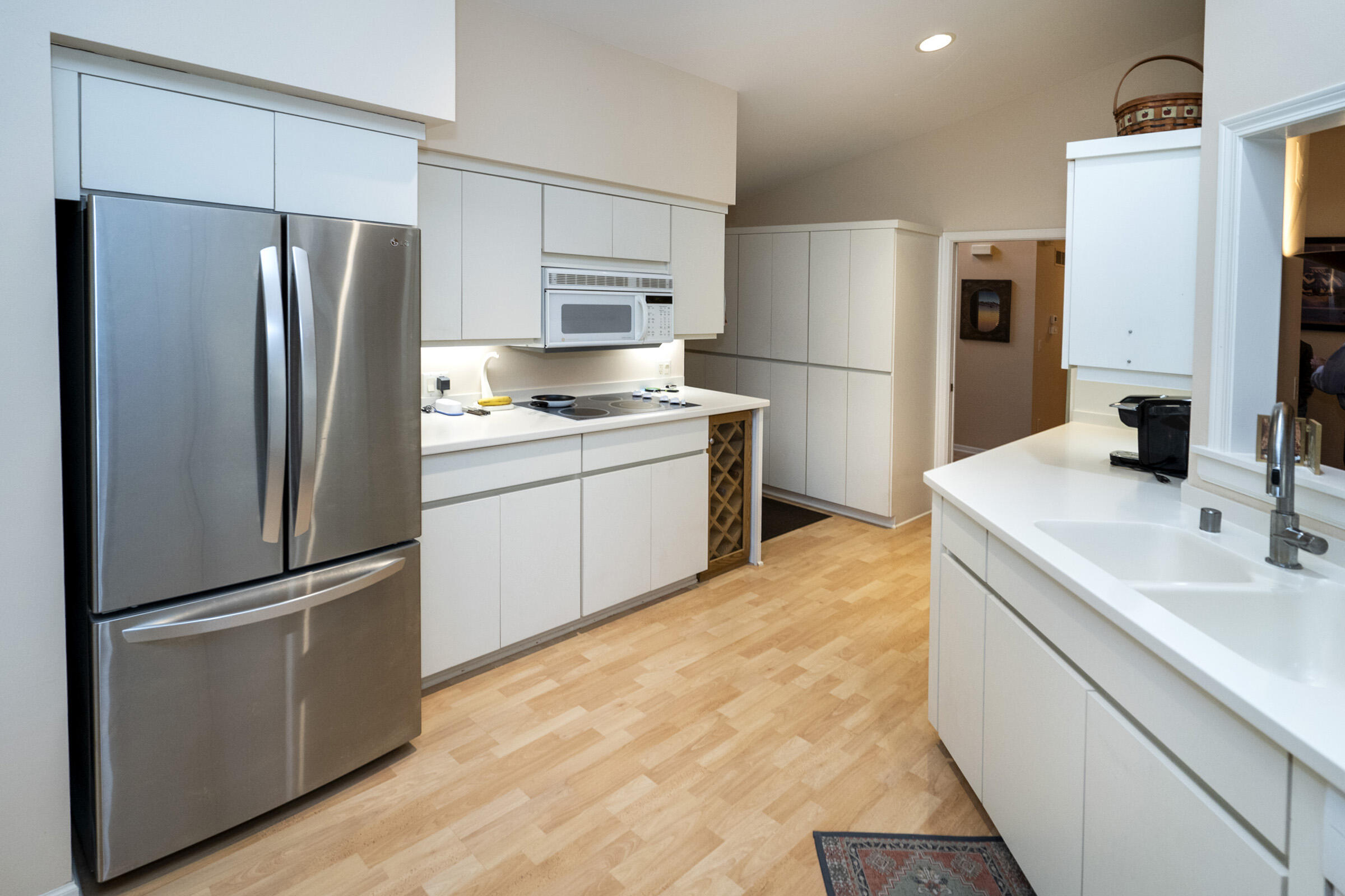 550 McPride Lane, Unit B Brookfield, WI 53045 - Photo 14 of 50 Kitchen Interior
