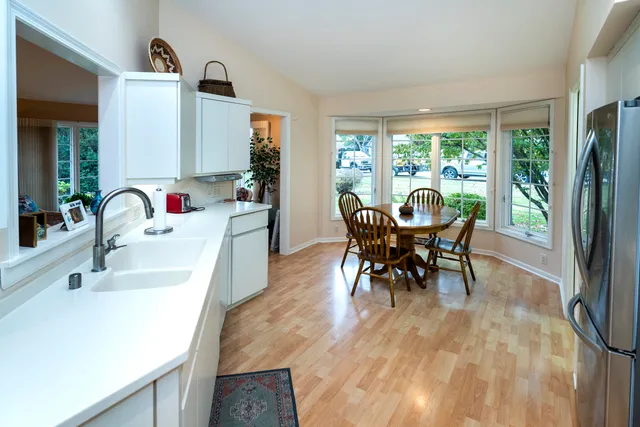 $439,000 | 550 McPride Lane, Unit B, Brookfield, WI 53045