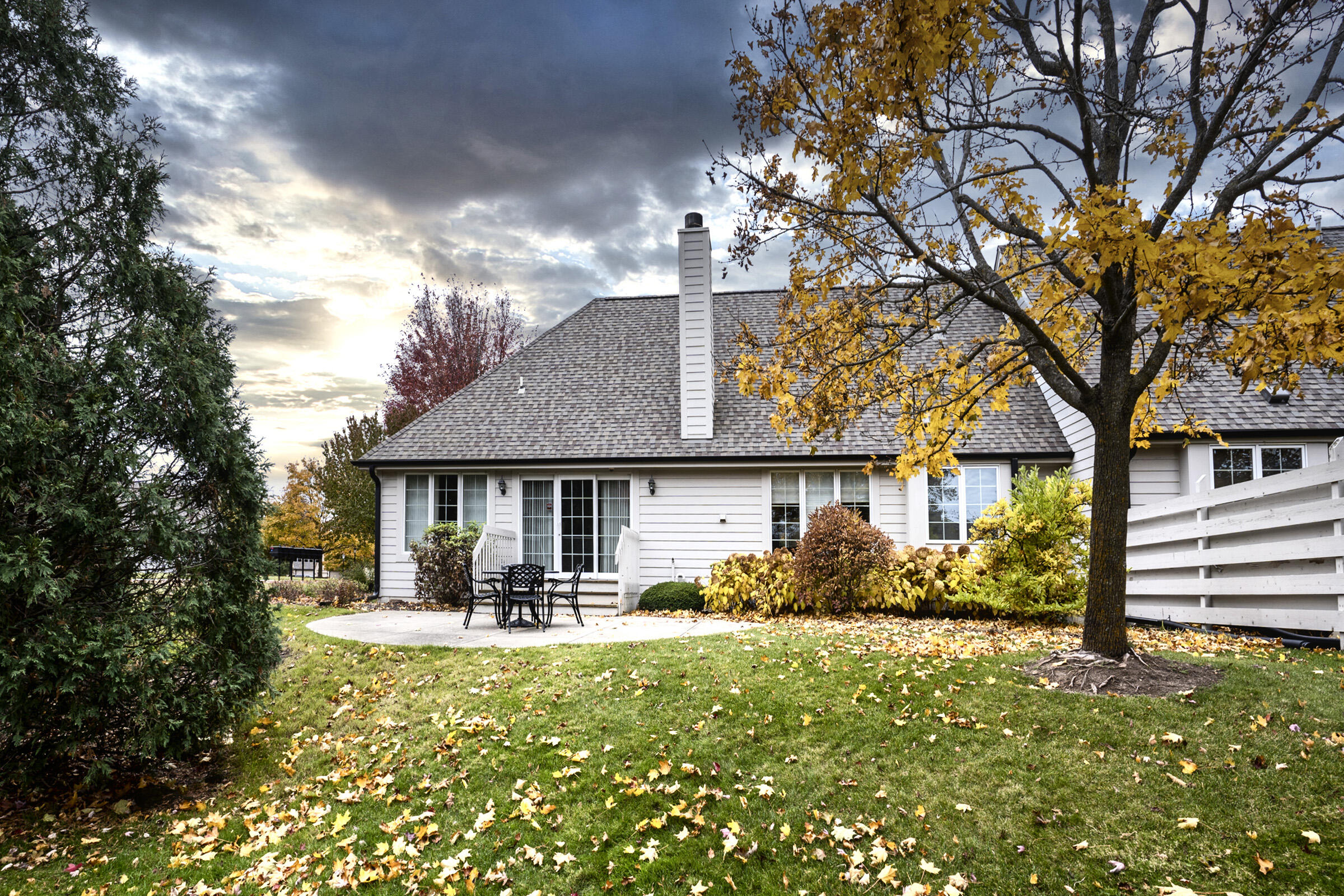 550 McPride Lane, Unit B Brookfield, WI 53045 - Photo 2 of 50 Rear View