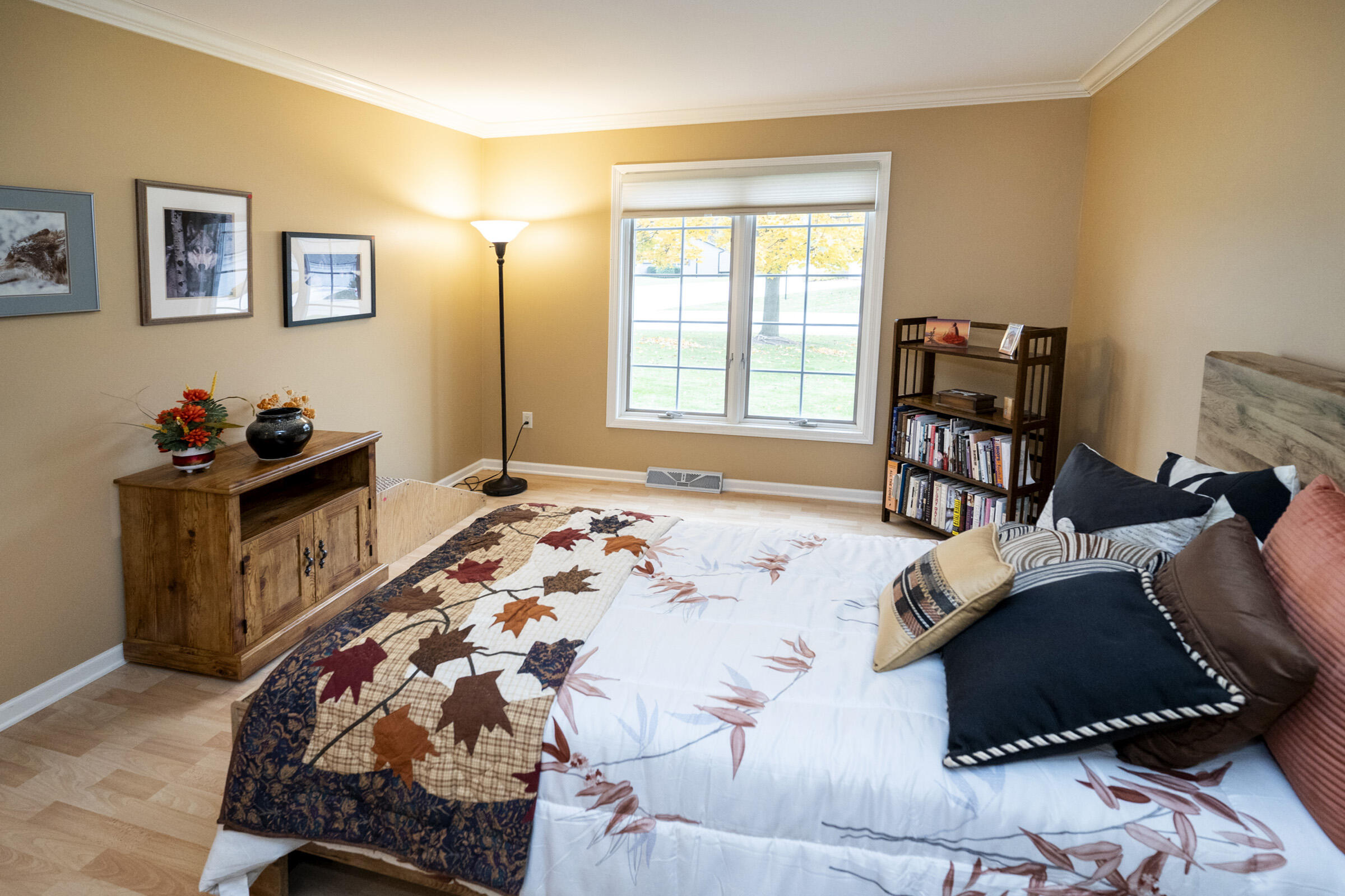 550 McPride Lane, Unit B Brookfield, WI 53045 - Photo 33 of 50 Bedroom #2