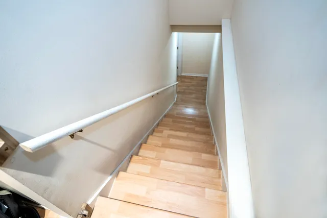 $439,000 | 550 McPride Lane, Unit B, Brookfield, WI 53045