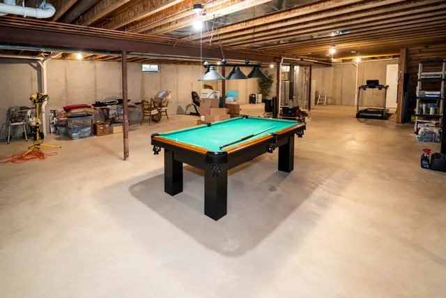 $439,000 | 550 McPride Lane, Unit B, Brookfield, WI 53045