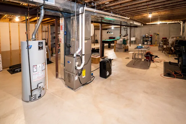 $439,000 | 550 McPride Lane, Unit B, Brookfield, WI 53045