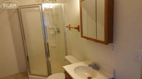 4089 North Vassar Road Akron, MI 48701 - Photo 17 of 21 20435672-16.JPG