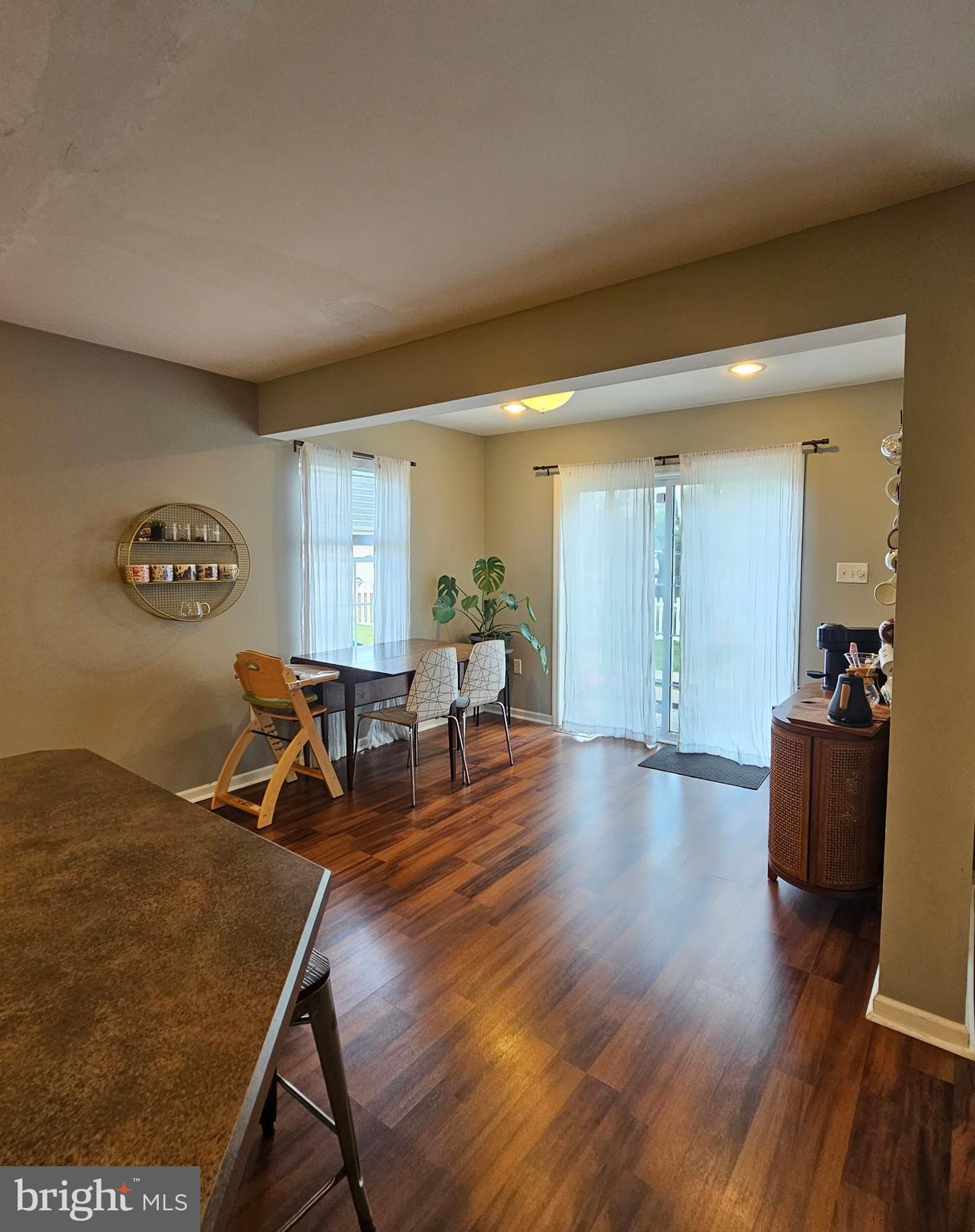231 Deerfield Lane Lititz, PA 17543 - Photo 7 of 25 Eat-in kitchen or breakfast nook