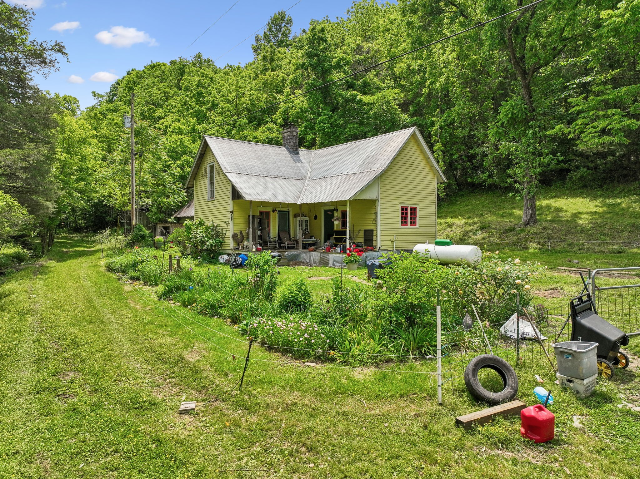 34 Friendship Hollow Road Pleasant Shade, TN 37145 - Photo 3 of 40 Gallery Image 3