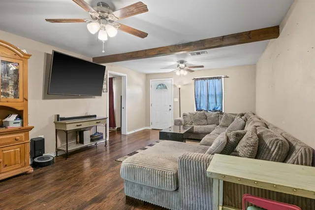 $149,900 | 307 Russell, Hughes Springs, TX 75656