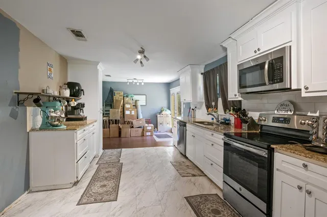 $149,900 | 307 Russell, Hughes Springs, TX 75656