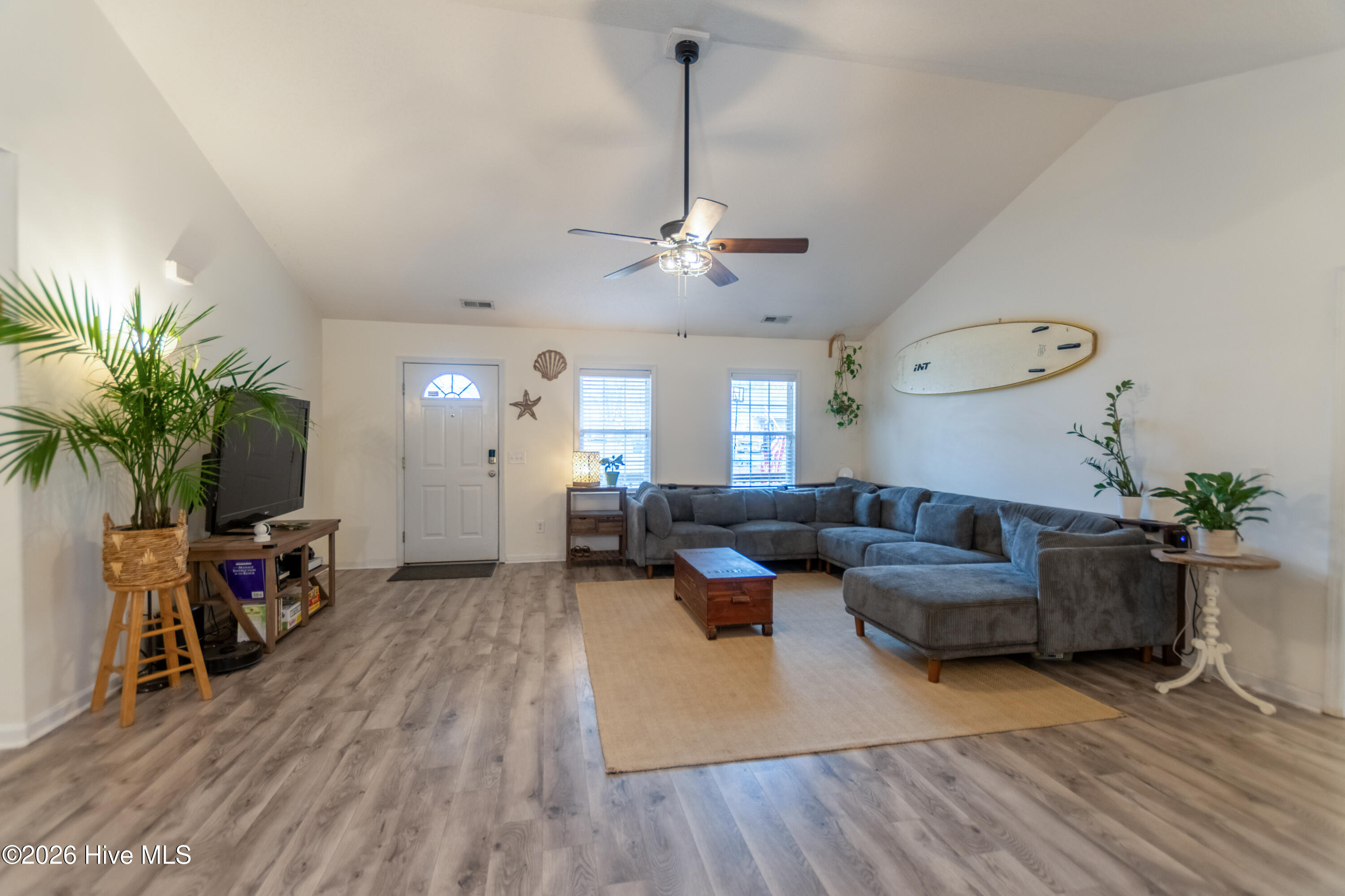 206 Hominy Court Hubert, NC 28539 - Photo 4 of 27 Living room