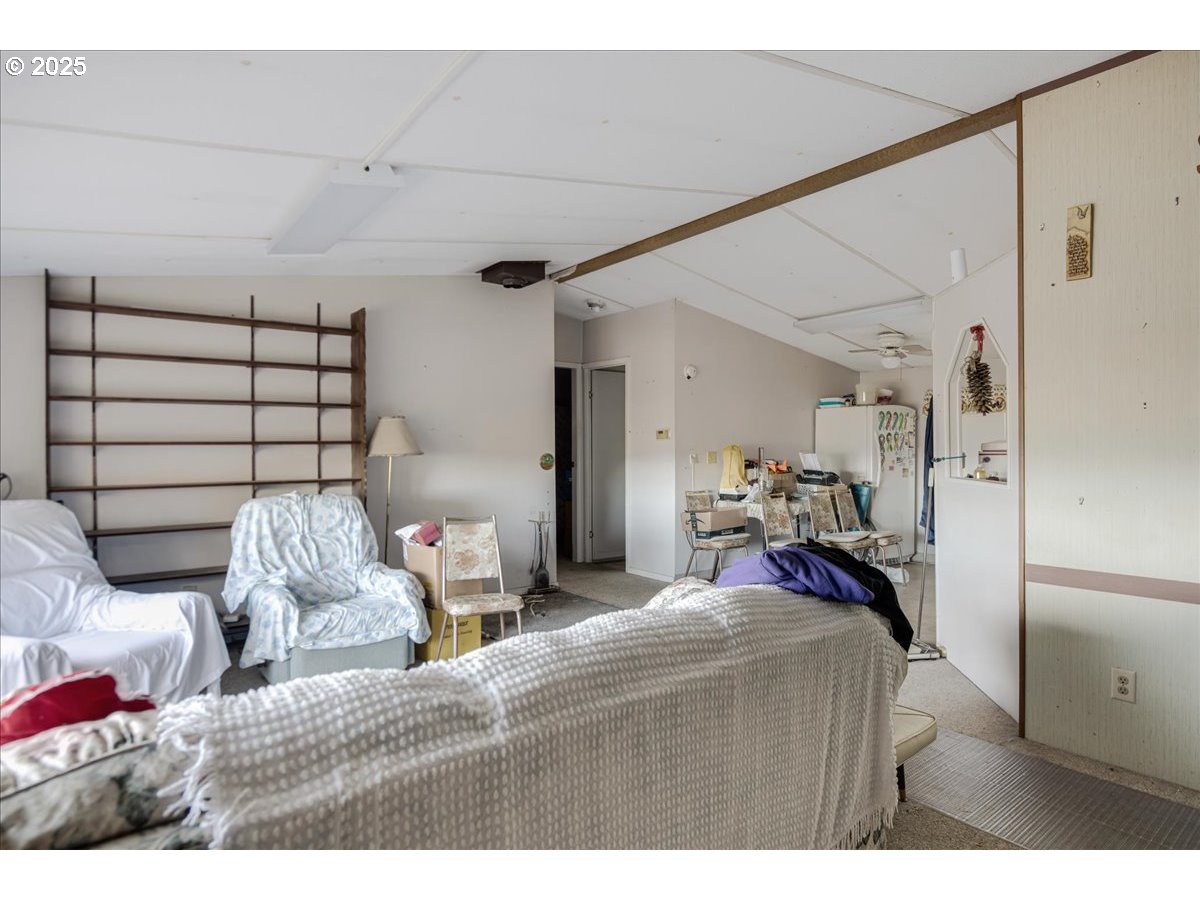 14250 Northwest Bear Road Yamhill, OR 97148 - Photo 27 of 42