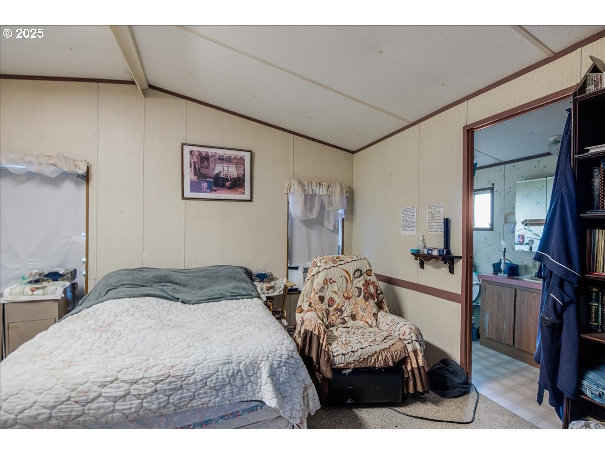 14250 Northwest Bear Road Yamhill, OR 97148 - Photo 28 of 42