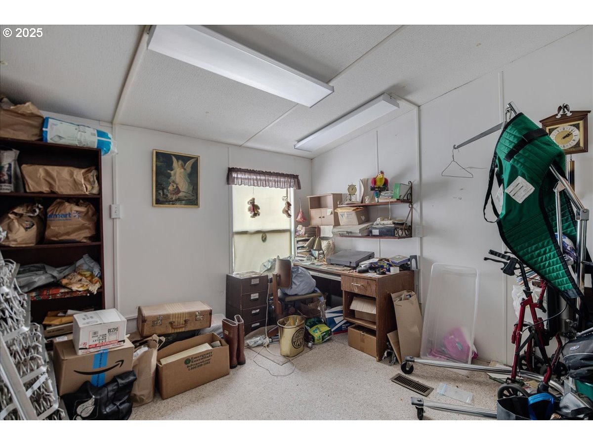 14250 Northwest Bear Road Yamhill, OR 97148 - Photo 30 of 42