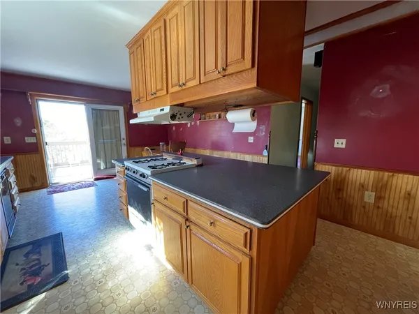 $189,900 | 9954 Vermont Hill Road, Holland, NY 14080